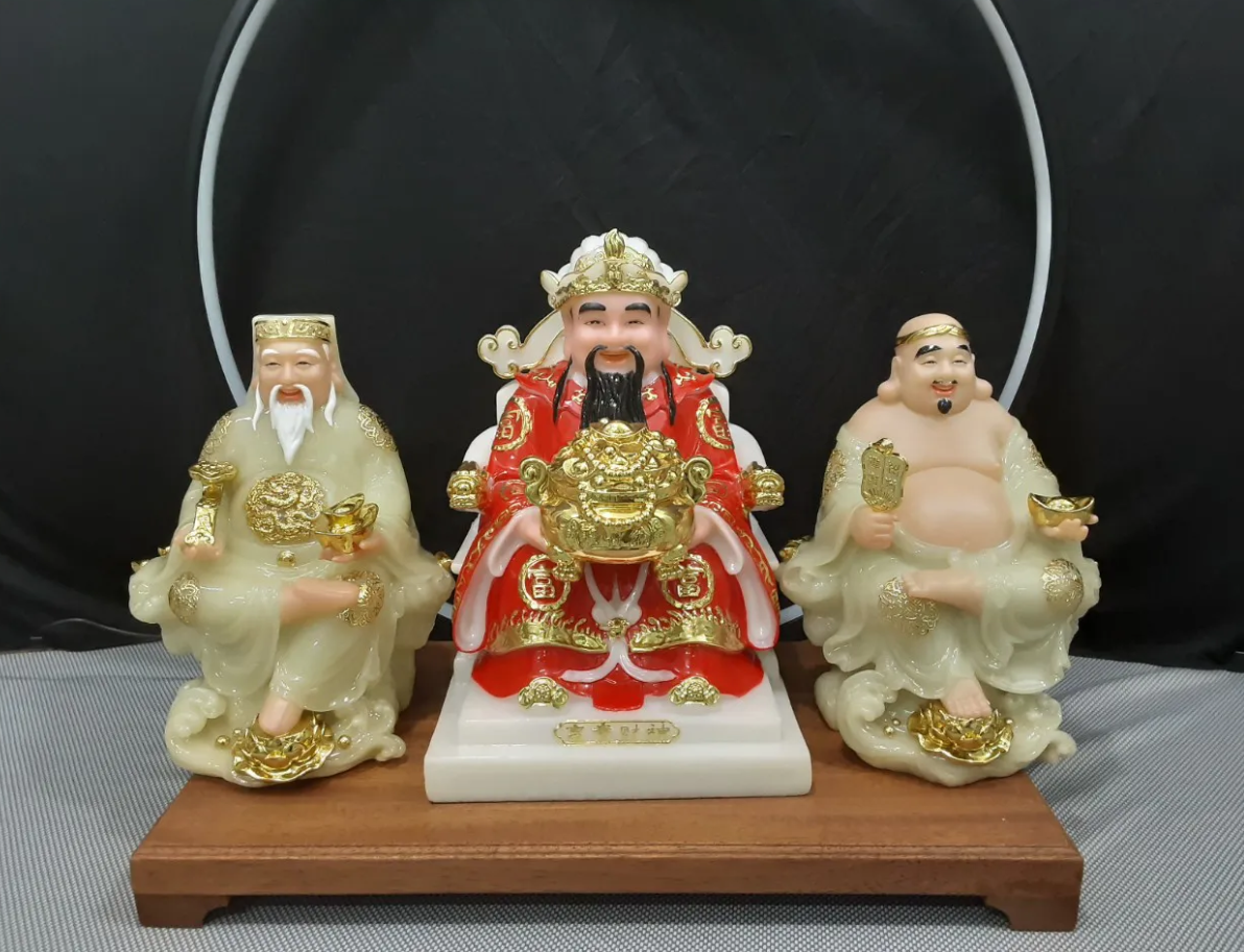 Tượng Thần Tài Thổ Địa bằng đá ngọc cao cấp.png